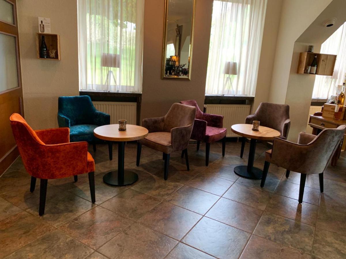 Hotel Restaurant Angelo Saarbrücken Buitenkant foto